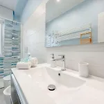 Free Parking - Elegante Casa Con Wifi -smarttv Savona