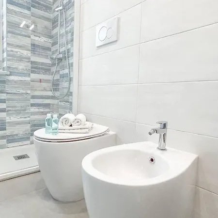 Lägenhet Free Parking - Elegante Casa Con Wifi -smarttv Savona