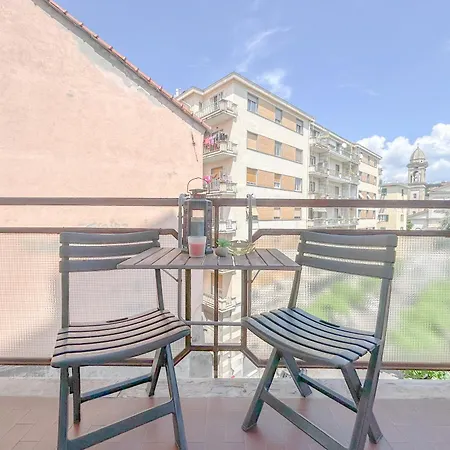 Free Parking - Elegante Casa Con Wifi -smarttv Savona