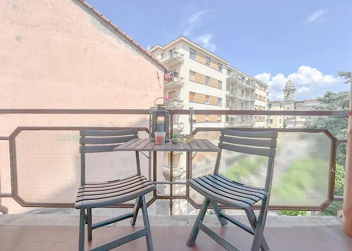 Free Parking - Elegante Casa Con Wifi -smarttv Savona